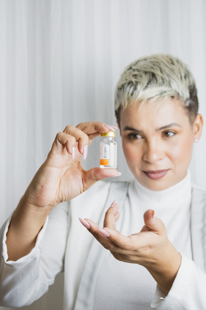 Beneficios del Glow 70: Tres Péptidos, Una Solución